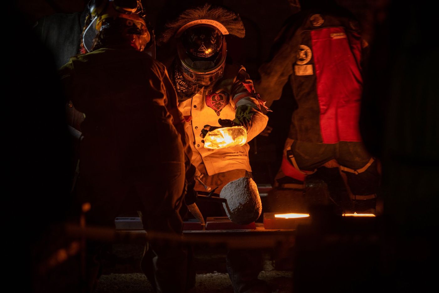 Glowing molten rock poured during a live show in Reykjavik